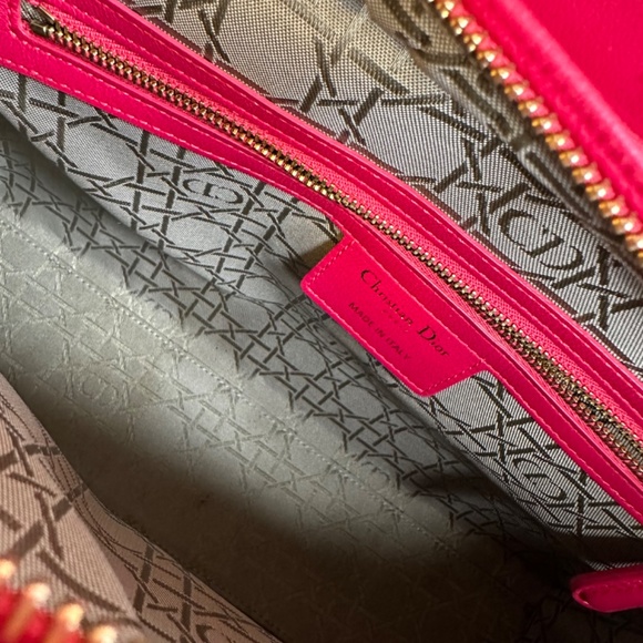 Large Lady Dior Pink Lambskin Handbag - Picture 6 of 11